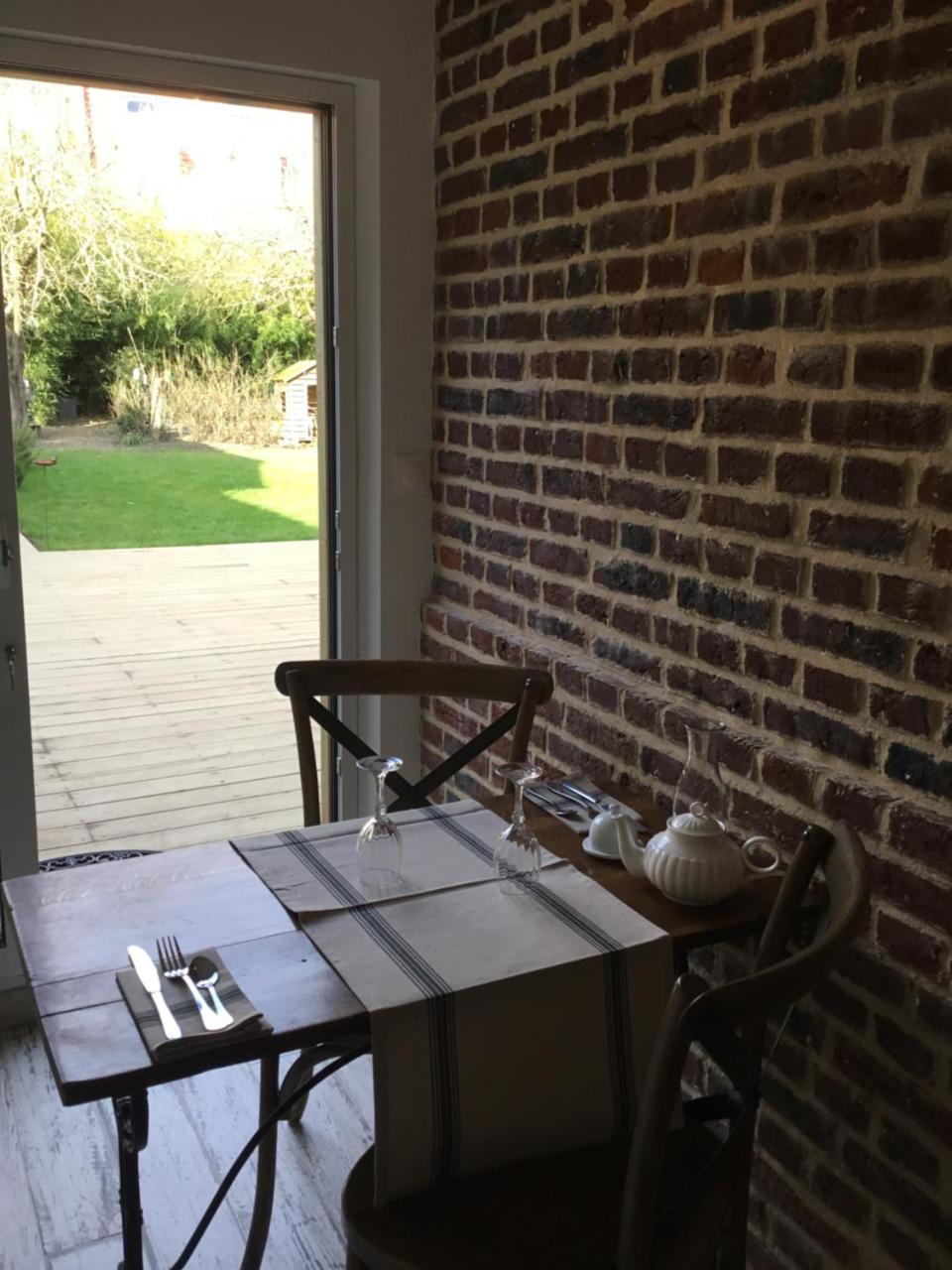 La Parenthese Epicurienne Acomodação com café da manhã Beauvais Exterior foto